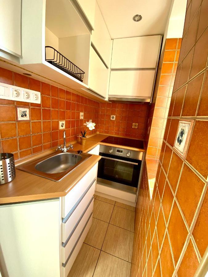 Esther Apartman Tatabanya Exterior photo